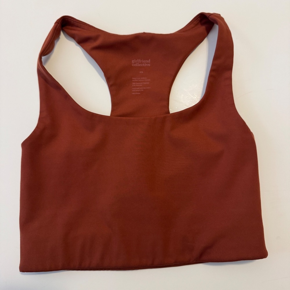 Girlfriend Collective Dylan Tank Bra Rust Red XS Squareβ Neck Sports Bra